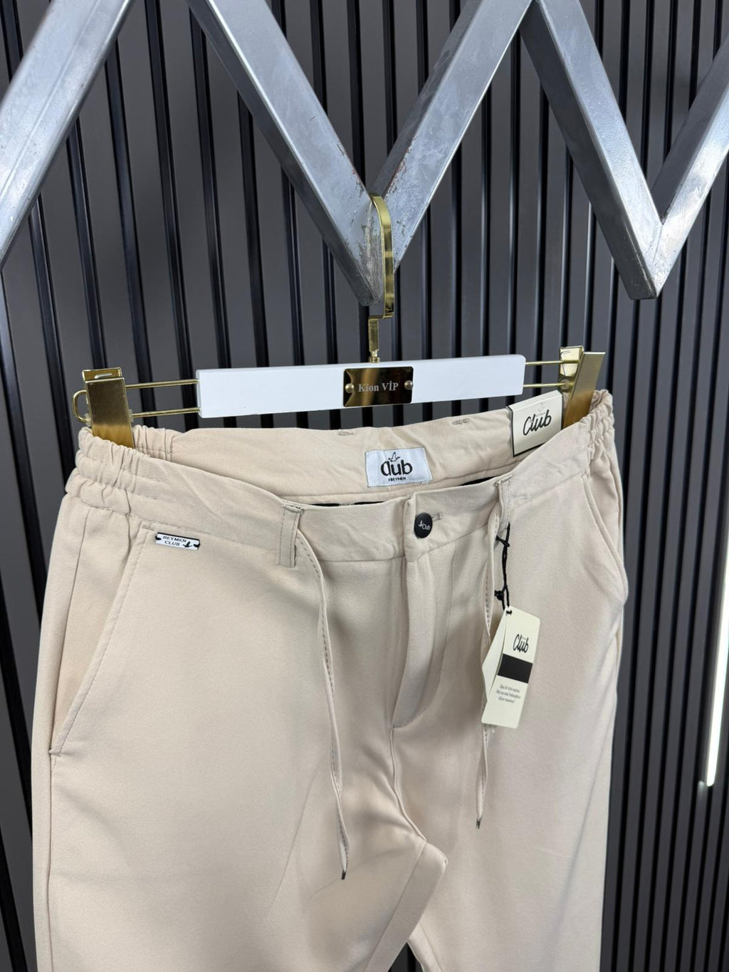 Beymen bej jogger pantolon — ürün fotoğrafı 3
